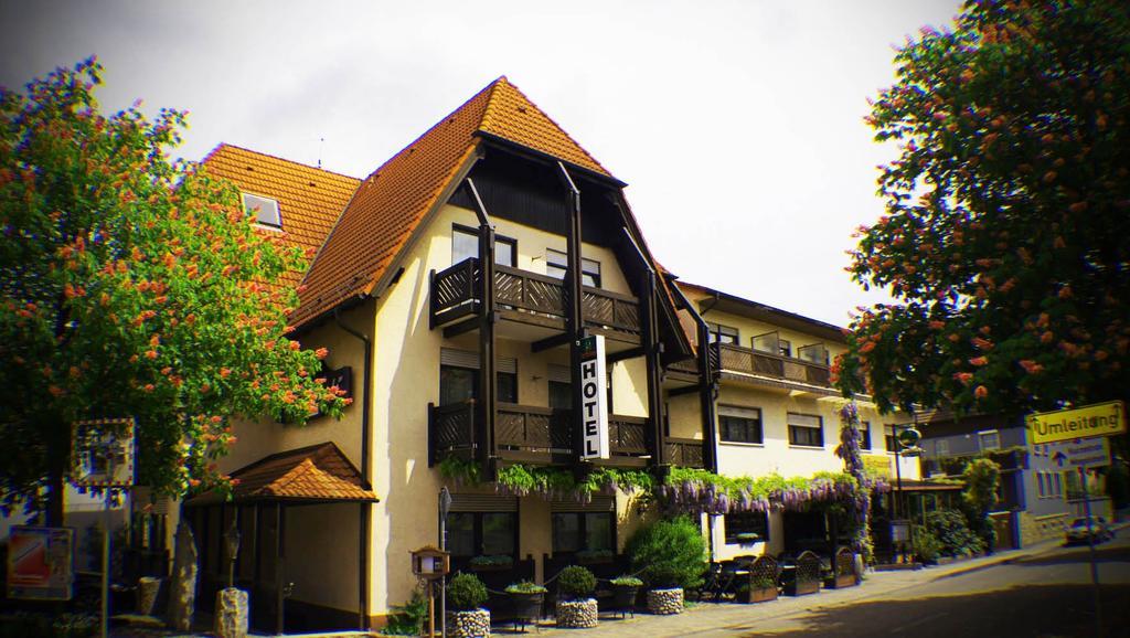 Hotel Waldparkstube Bad Schonborn Buitenkant foto